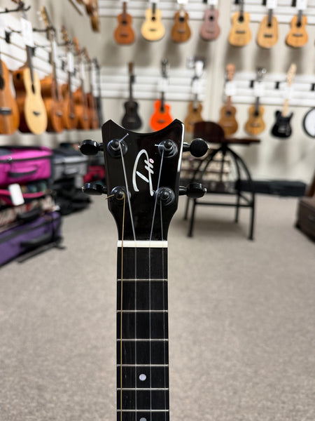 Romero Creations Solid Mahogany Tiny Tenor Ukulele w/Case - RC-TT-M