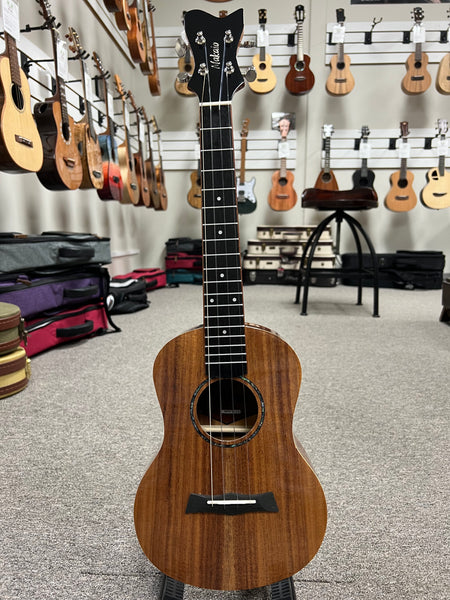 Makaio MKT-10 Koa Tenor Ukulele w/Case