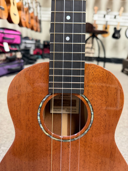 Romero Creations Solid Mahogany Grand Tenor Ukulele w/Case - RC-GT-M