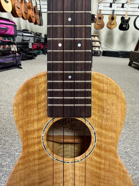 Millar MG-210L Solid Mango Soprano Long Neck Ukulele