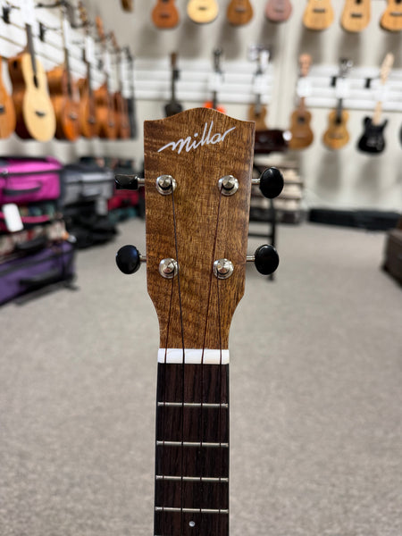 Millar MG-210L Solid Mango Soprano Long Neck Ukulele