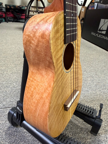 Millar MG-210L Solid Mango Soprano Long Neck Ukulele