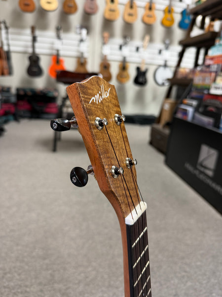 Millar MG-210L Solid Mango Soprano Long Neck Ukulele