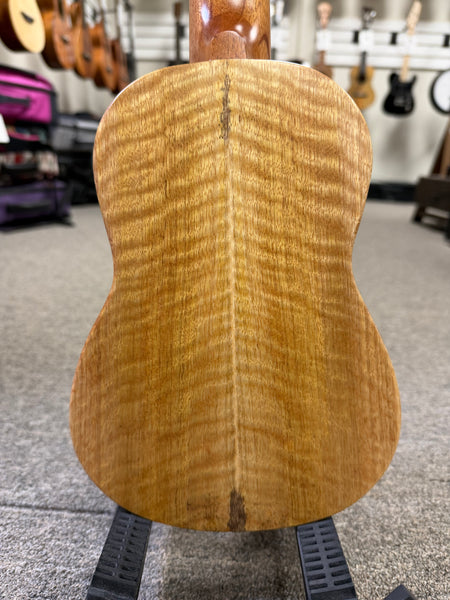 Millar MG-210L Solid Mango Soprano Long Neck Ukulele
