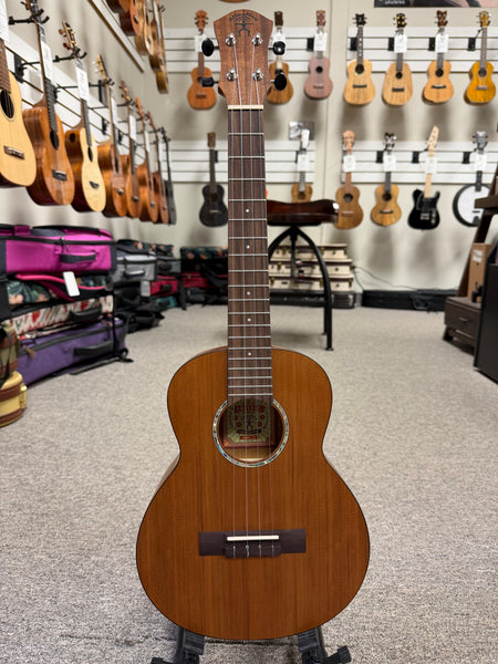 aNueNue Hawaiian Dream Series T4 Solid Cedar/Mahogany Tenor Ukulele w/Case