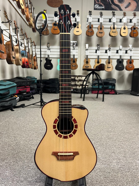 Hozen Green Label Custom Tenor Ukulele w/Case - Solid Aged German Spruce/Indian Rosewood