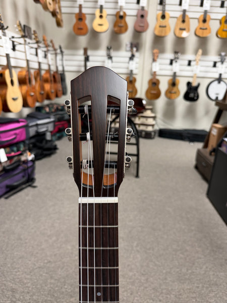 aNueNue Nino N520AC Solid Cedar/Mahogany 6 String Baritone Ukulele/Mini Guitar w/Case - Natural