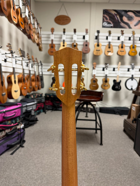 Pono BN4-2 Solid Cedar/Mahogany Large Body Baritone Nui Ukulele w/Case