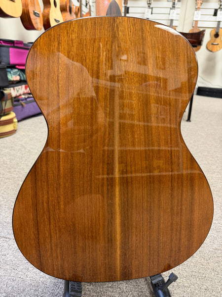 Pono BN4-1 Solid Cedar/Acacia Large Body Baritone Nui Ukulele w/Case