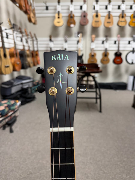 KALA KA-WCW-WAL-B Solid Walnut Baritone Ukulele w/Case - West Coast Woods