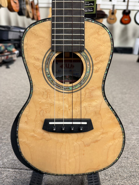 KALA KA-WCW-BMP-C Solid Birdseye Maple/Walnut Concert Ukulele w/Case - West Coast Woods