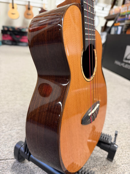 aNueNue UT-214 Cedar Bird Solid Cedar/Rosewood Tenor Ukulele w/Case - Pre Loved #2