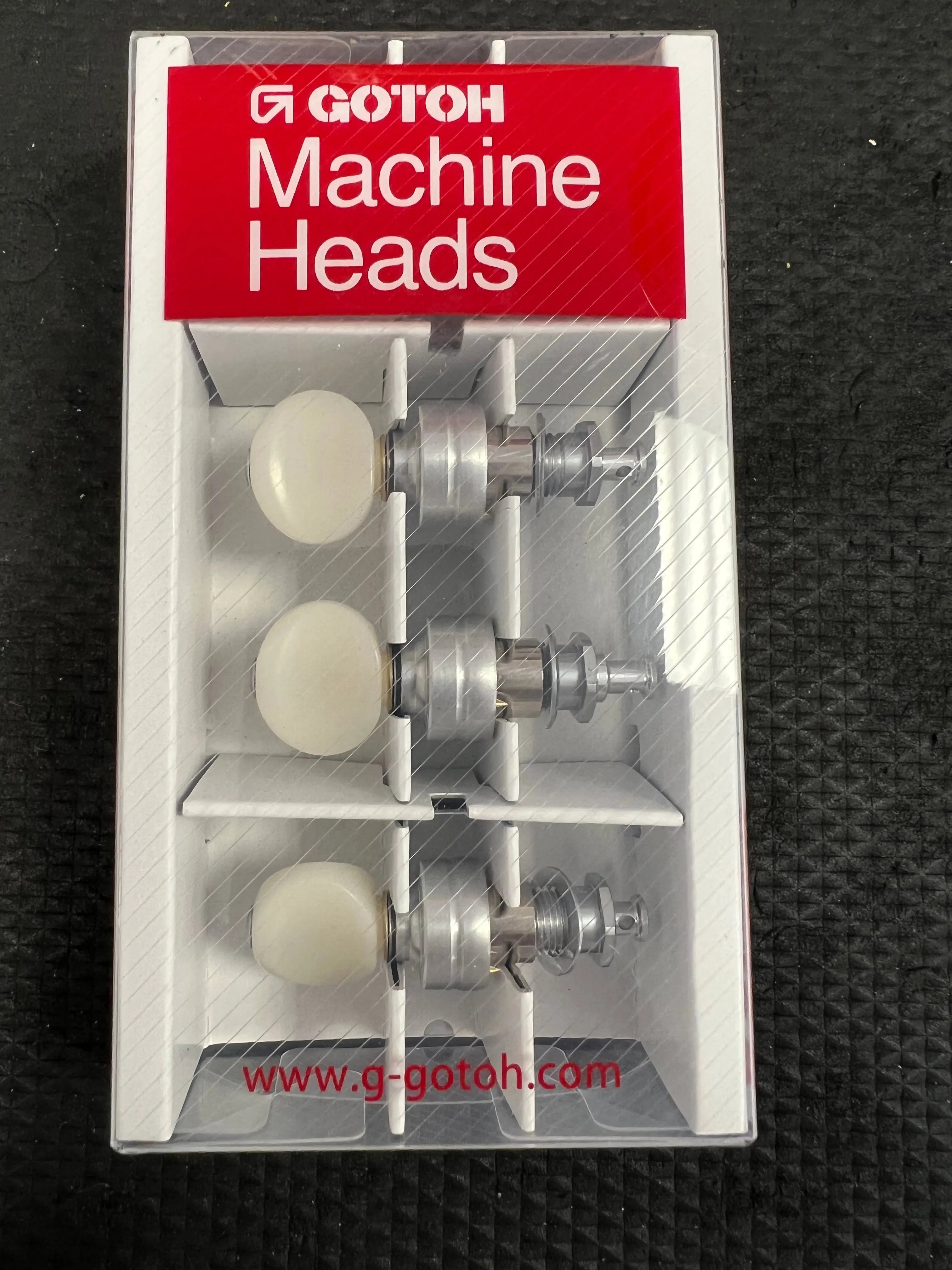Gotoh UPT Planetary Ukulele Tuners - Chrome w/Ivory Buttons UPT-UBN - Set of 4