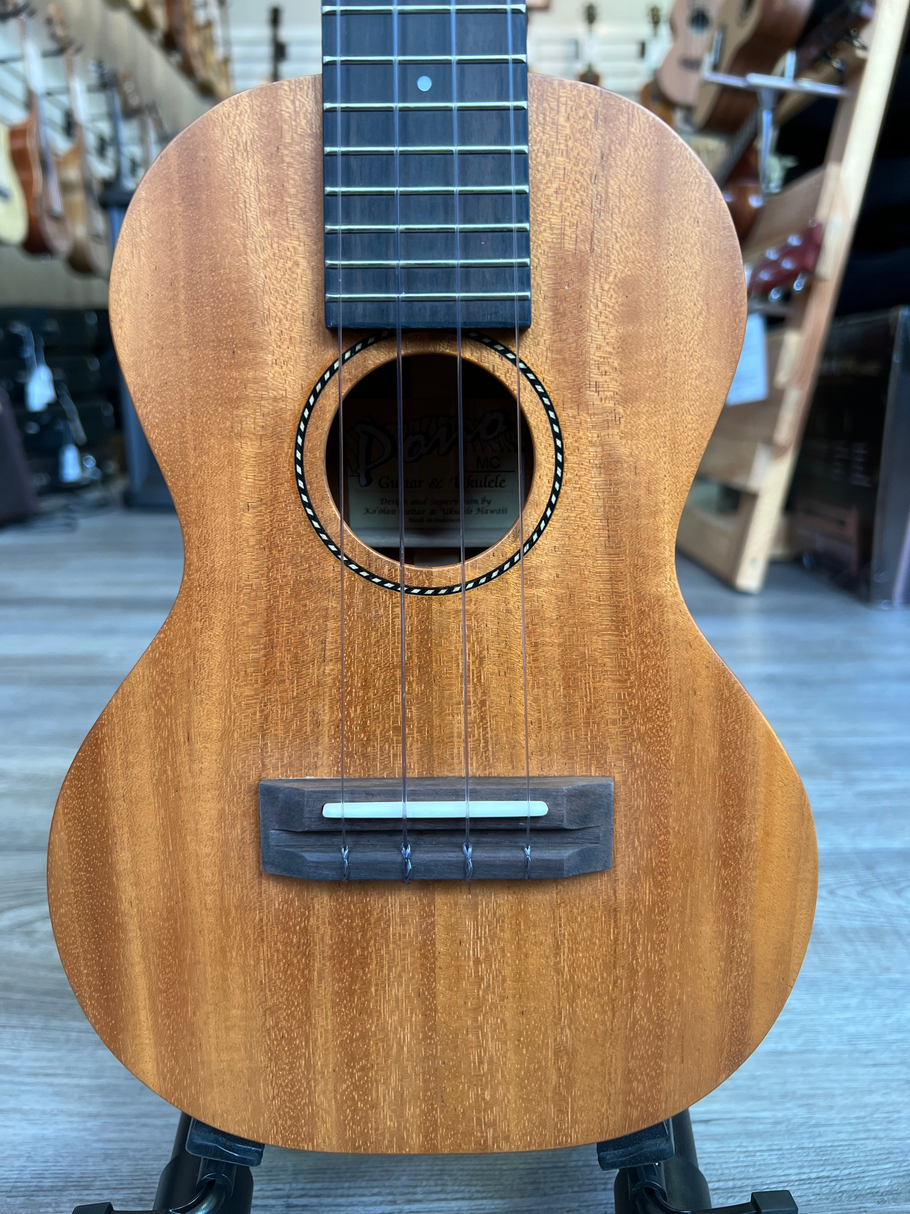 PONO MC Solid Mahogany Concert Ukulele