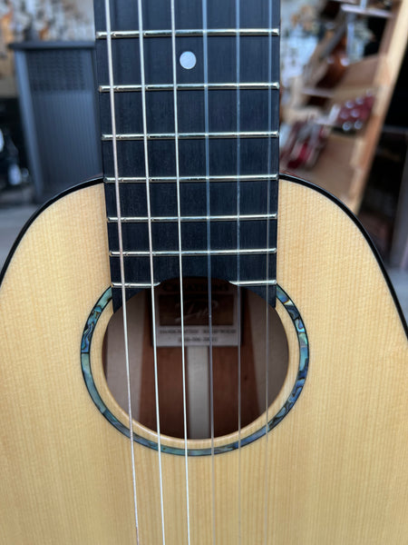 Romero Creations Daniel Ho Tiny Tenor 6 String Nylon Guitar w/Case - S - Aloha City Ukes